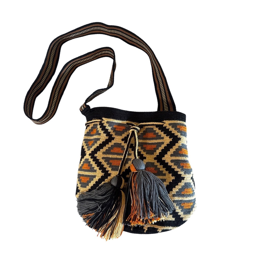 Chila Bags woven Crossbody Bucket Bag
